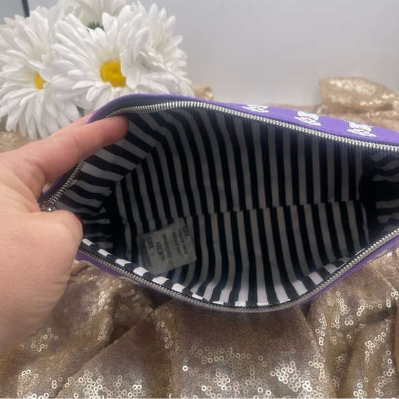 Marc Tetro Bichon Frise Large Cosmetics Case Purple  NWT - Picture 3 of 3